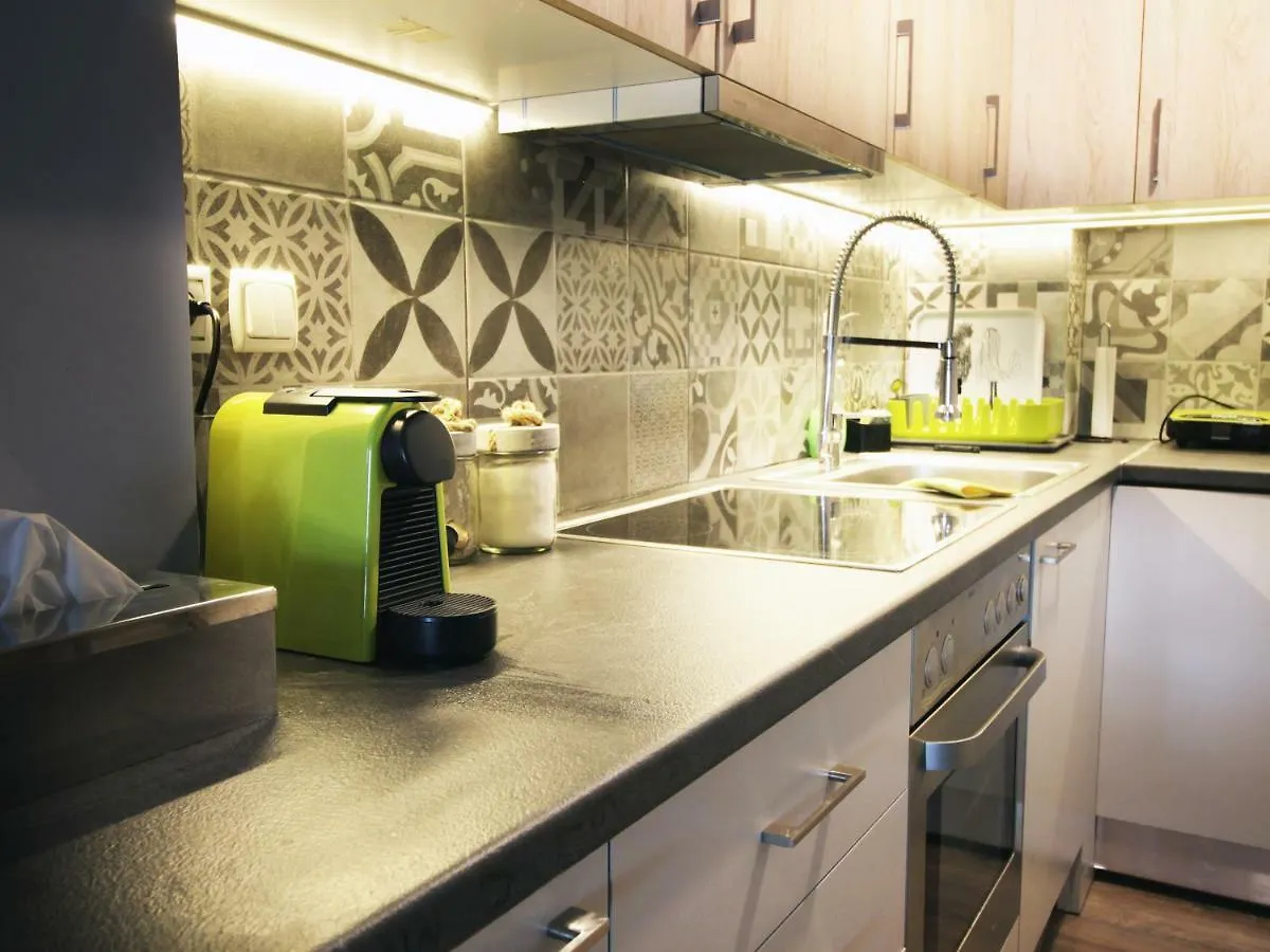 Aster Apartment Thessaloniki 0*,